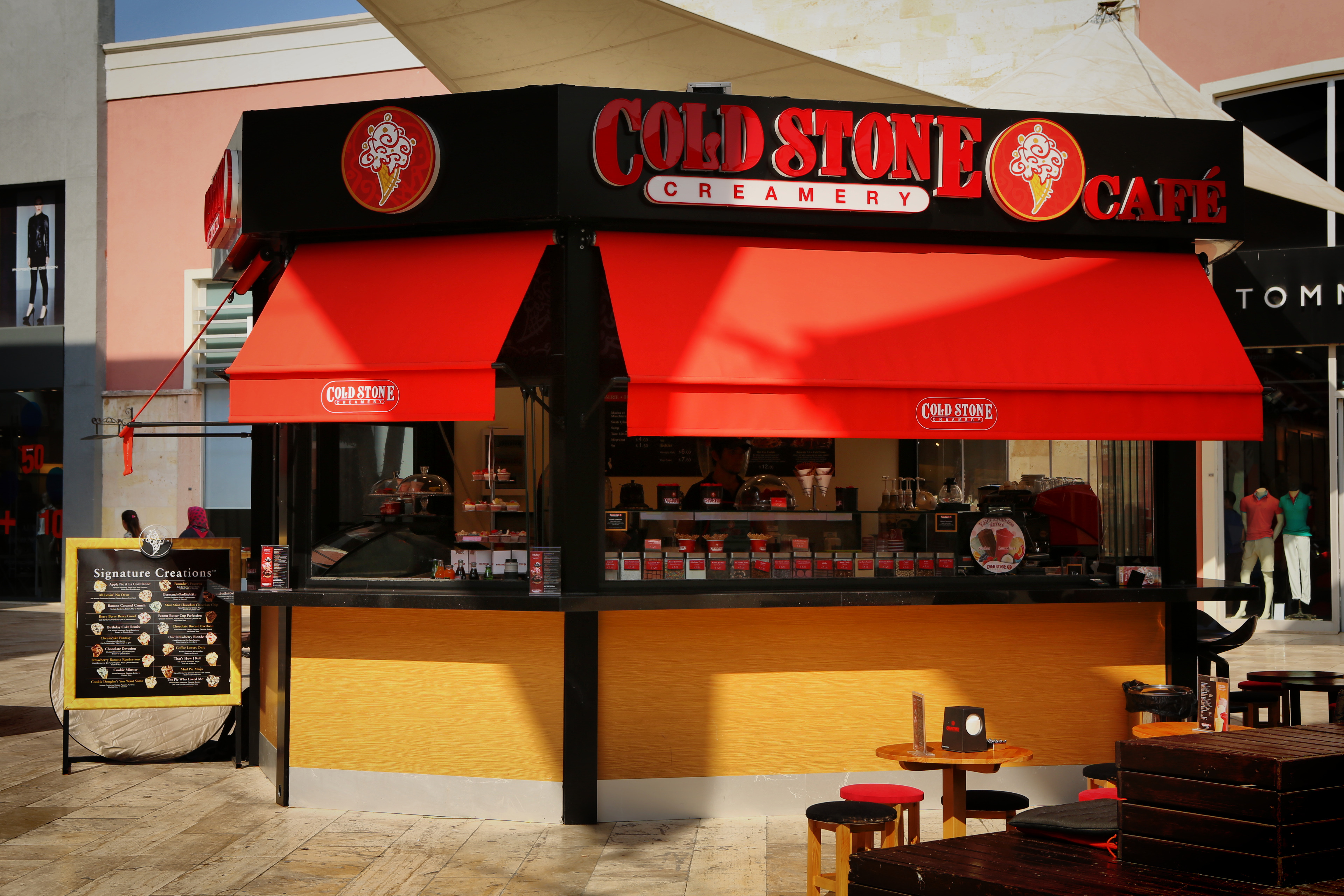 Exterior of Cold Stone Creamery in Bodrum, Turkey.